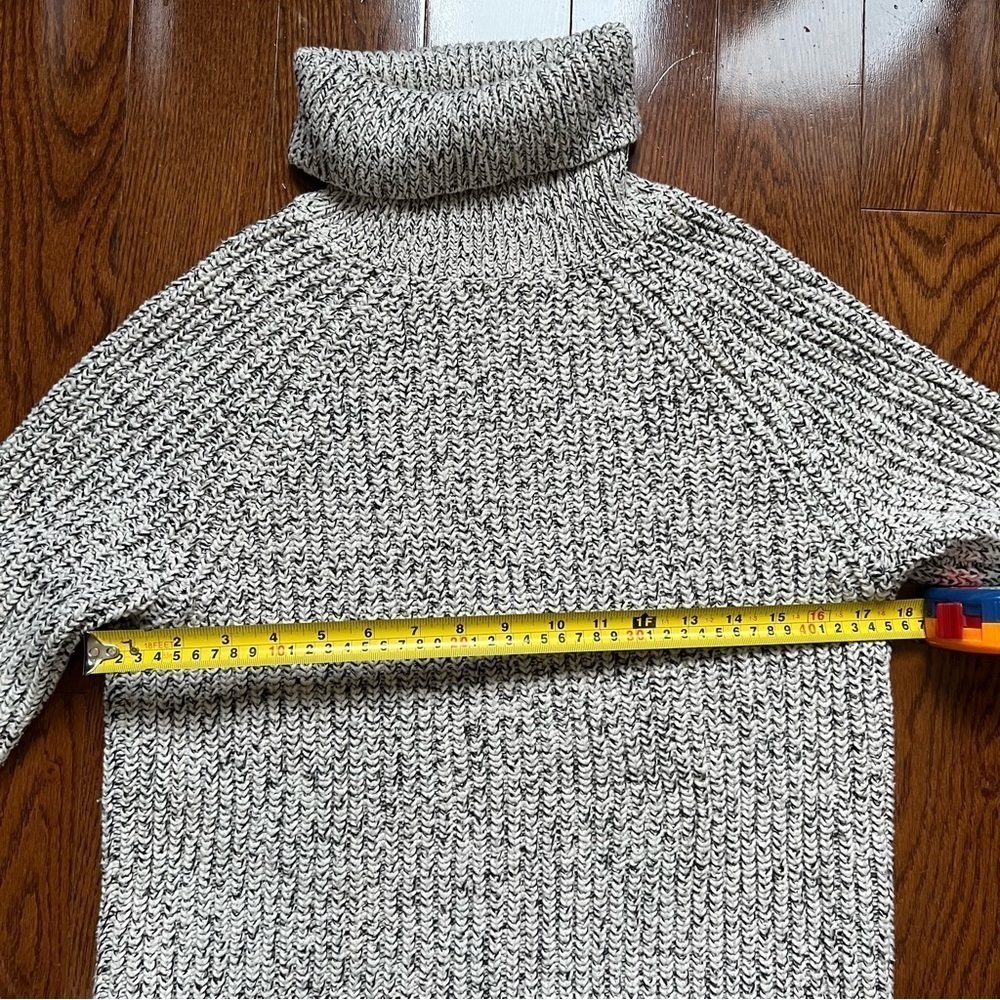 Roots Gray Speckle Knit Cotton Blend Snowy Fox Turtleneck Sweater - Sz XS - Picture 13 of 15